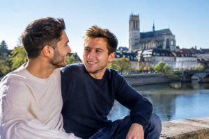 Rencontre gay Auxerre : comment faire des rencontres près de chez soi